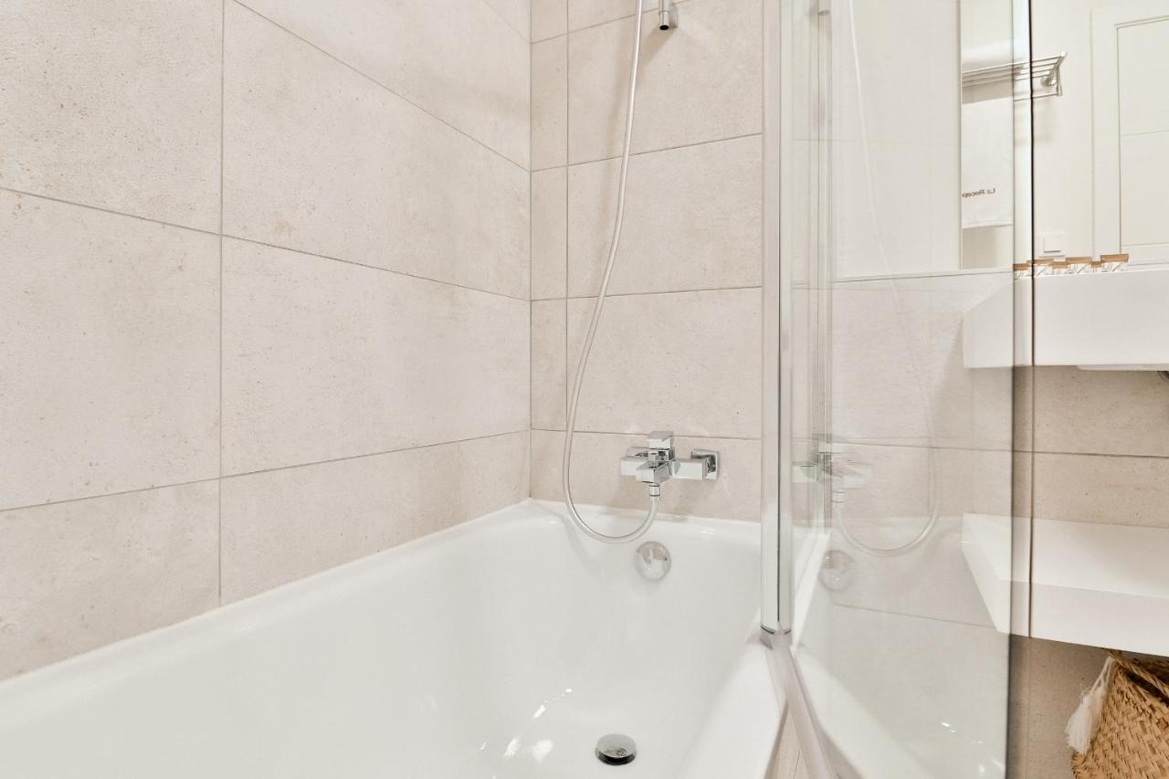 מאלגה C74 - Marvelous 3 Bedroom Apartment In Historical מראה חיצוני תמונה